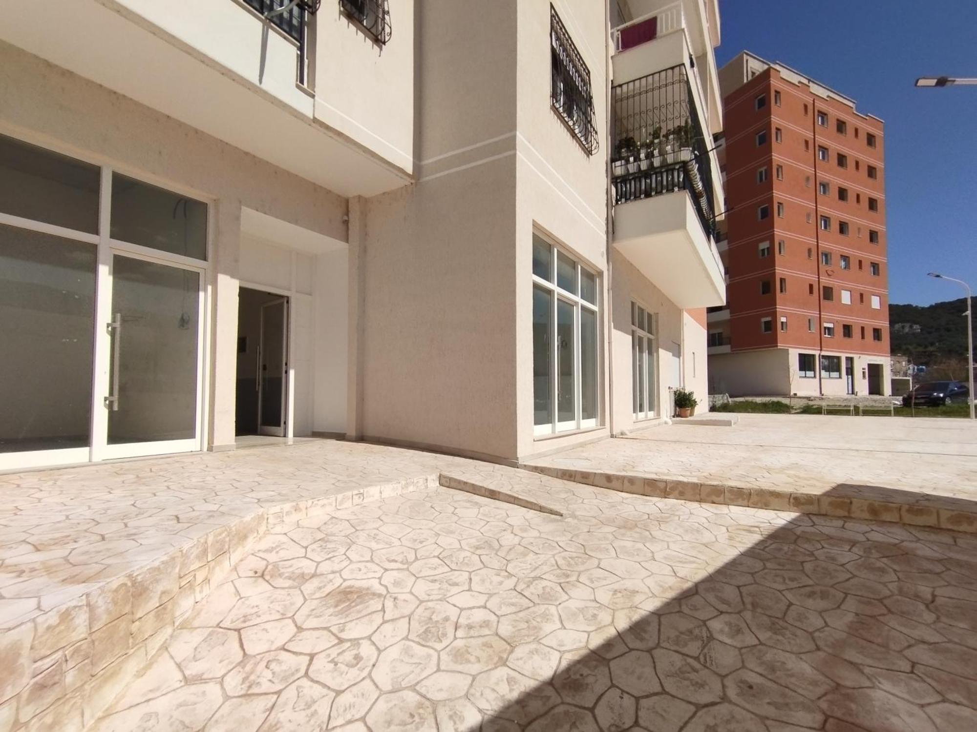 Hergi Apartament Vlore Ngoại thất bức ảnh